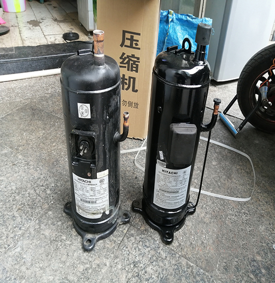 察哈尔右翼前中央空调压缩机的更换维修